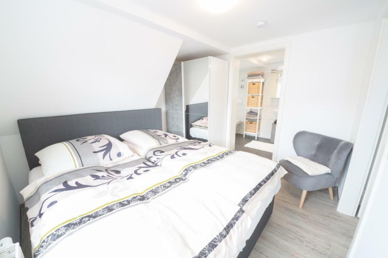 Superhost Flat Near Opera Apartment ไบรอยท์ ภายนอก รูปภาพ
